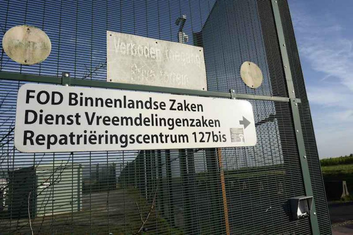Wie illegaal in ons land verblijft, riskeert boete van 200 euro