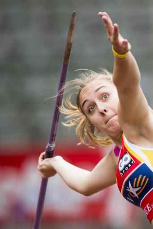 Kato Van Den Brulle verpulvert Belgisch beloftenrecord speerwerpen