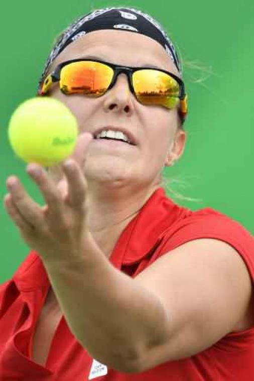 OS 2016 - Kirsten Flipkens profiteert van opgave Safarova om door te stoten naar achtste finales