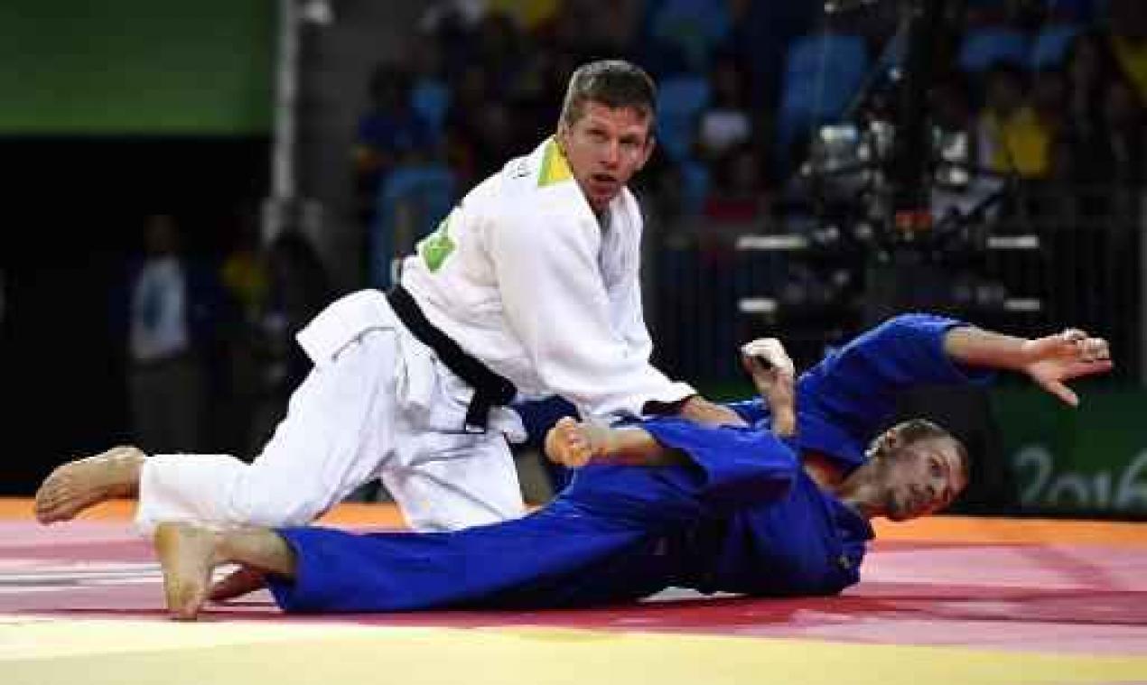OS 2016 - Dirk Van Tichelt kansloos onderuit tegen Japanner Shohei Ono