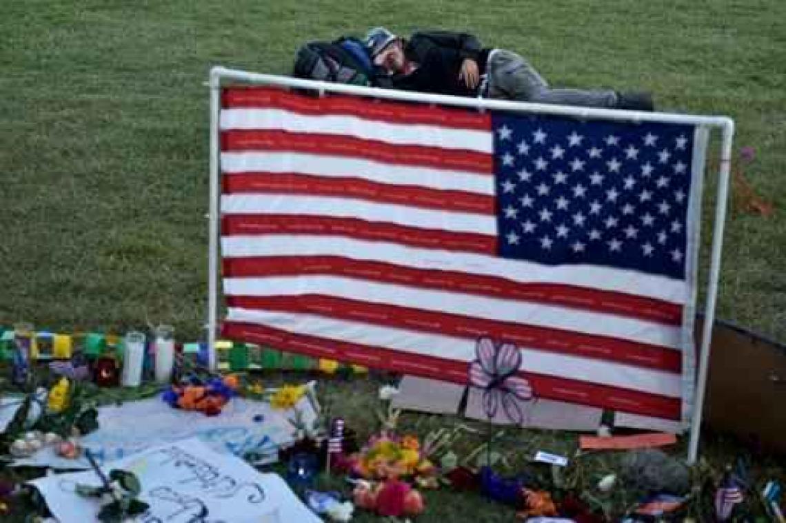 Schietpartij Orlando - Dader gebruikte 200 kogels om 49 personen te doden