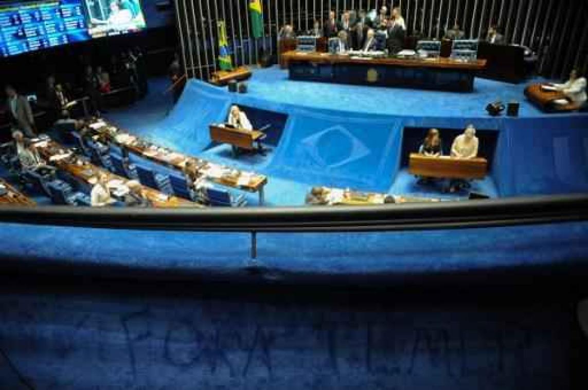 Braziliaanse Senaat stemt voor afzettingsprocedure tegen Rousseff