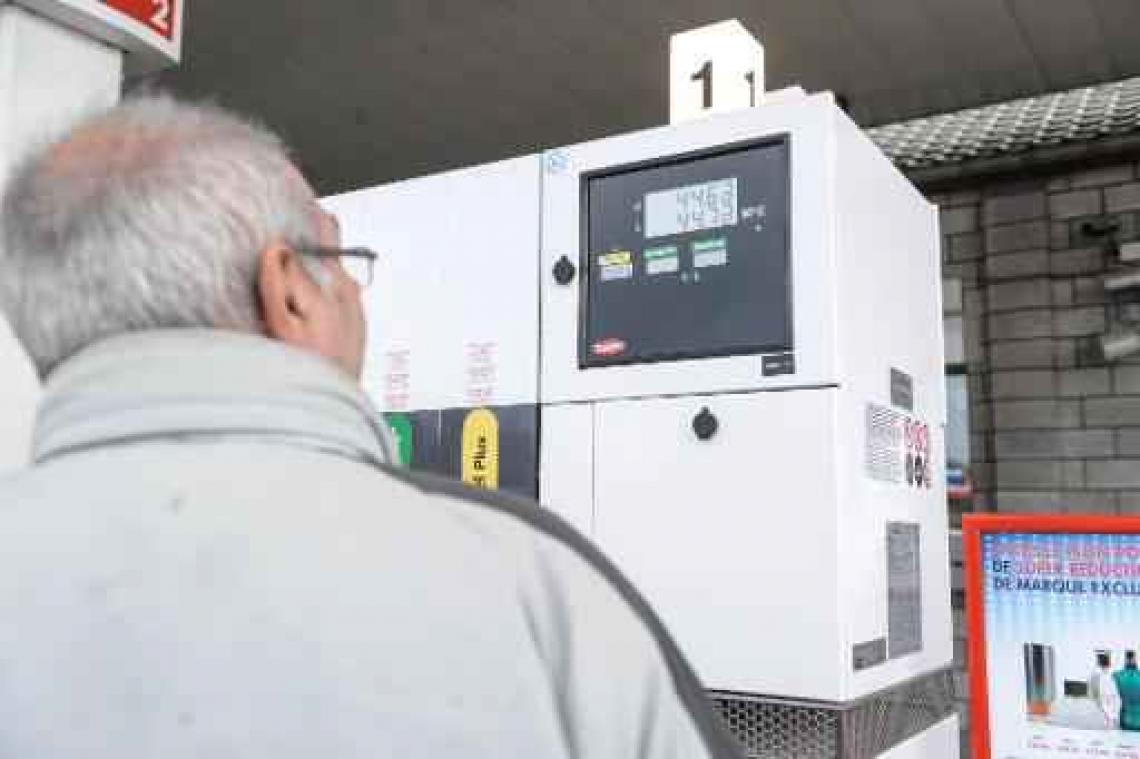 Benzine wordt donderdag duurder