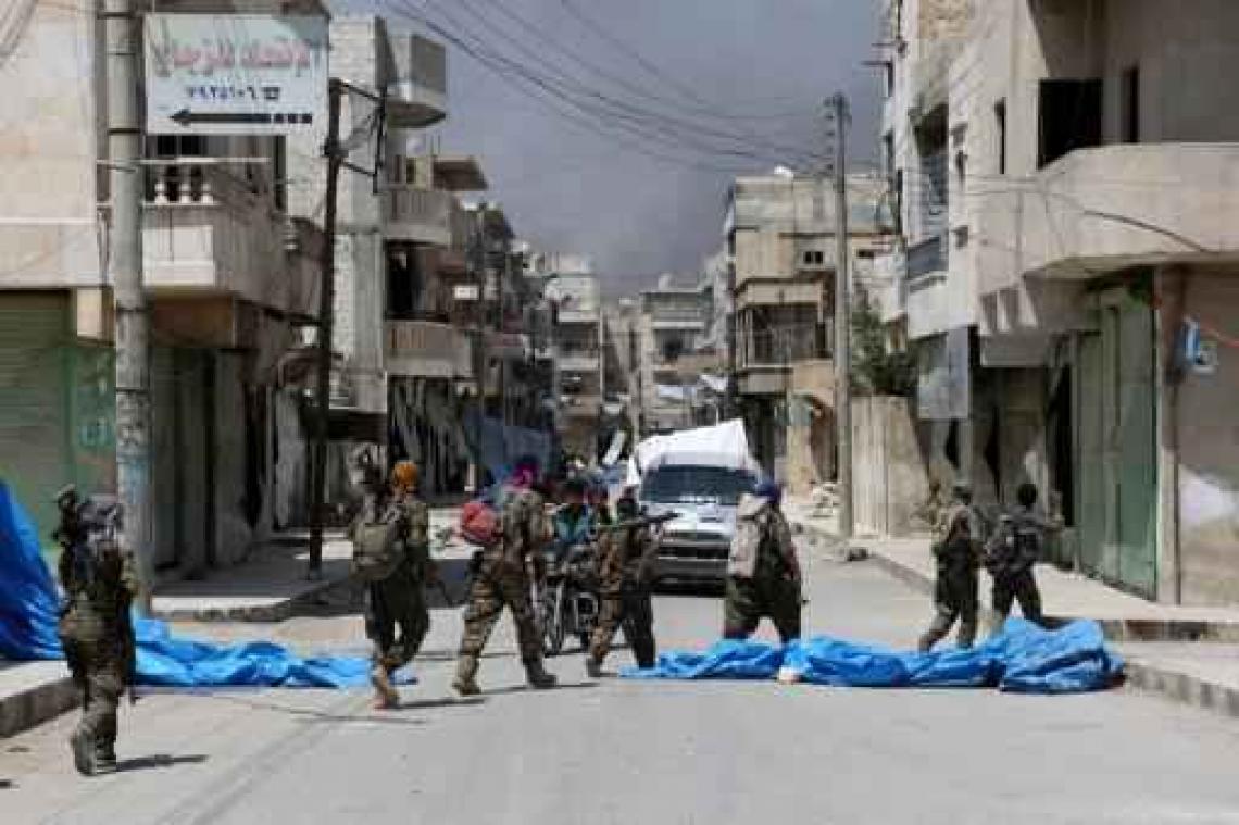 Islamitische Staat ontvoert tweeduizend burgers bij vlucht uit Syrische stad Manbij