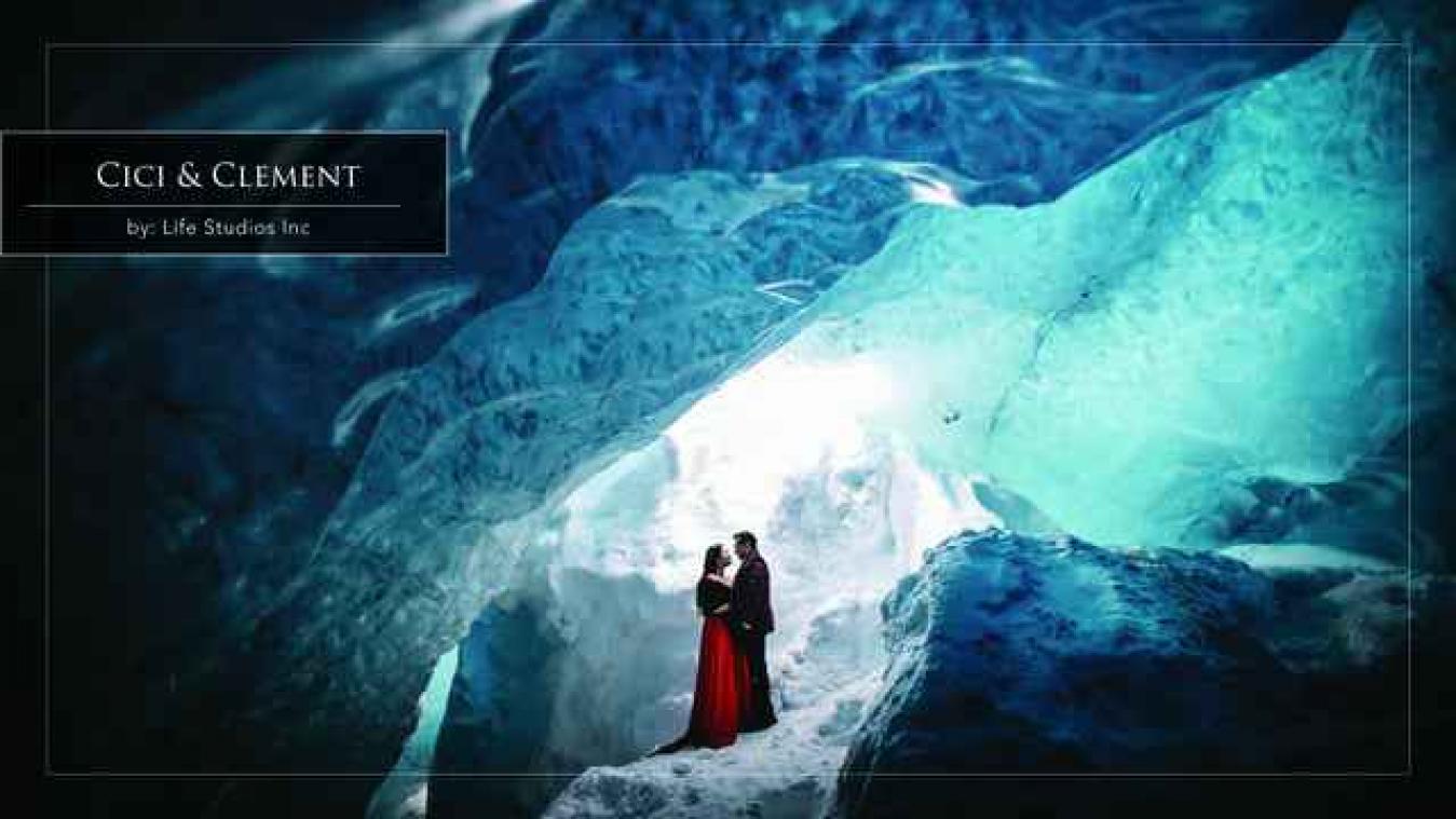 Dolverliefd koppel maakt prachtige verlovingsvideo in IJsland