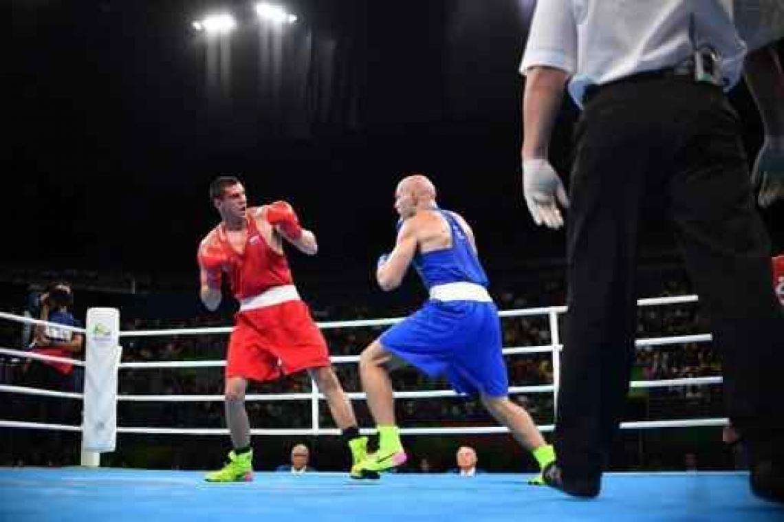 OS 2016 - Russische bokser Tishchenko pakt goud bij de zwaargewichten