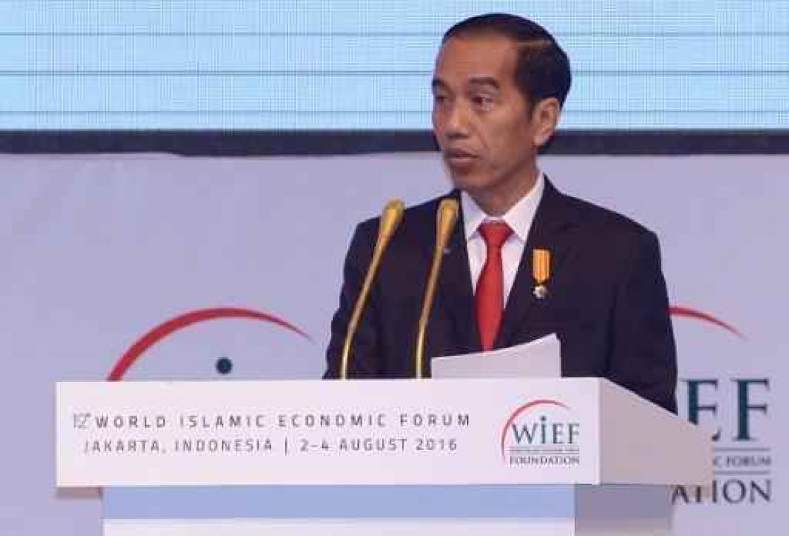 Indonesische minister met dubbele nationaliteit ontslagen