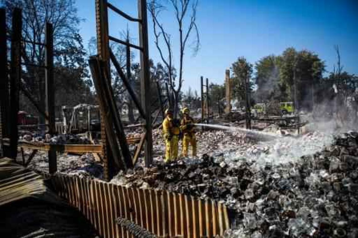 Duizenden mensen moeten huizen ontvluchten door bosbranden in Californië