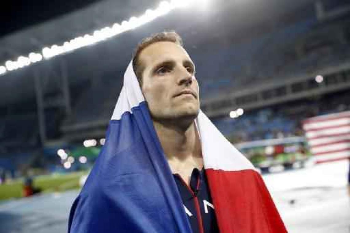 Renaud Lavillenie verontschuldigt zich voor vergelijking met Jesse Owens