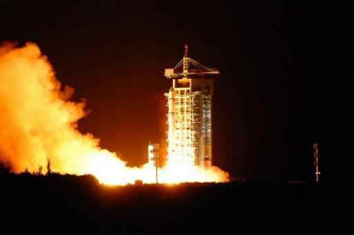 China stuurt eerste satelliet voor niet-afluisterbare communicatie de ruimte in