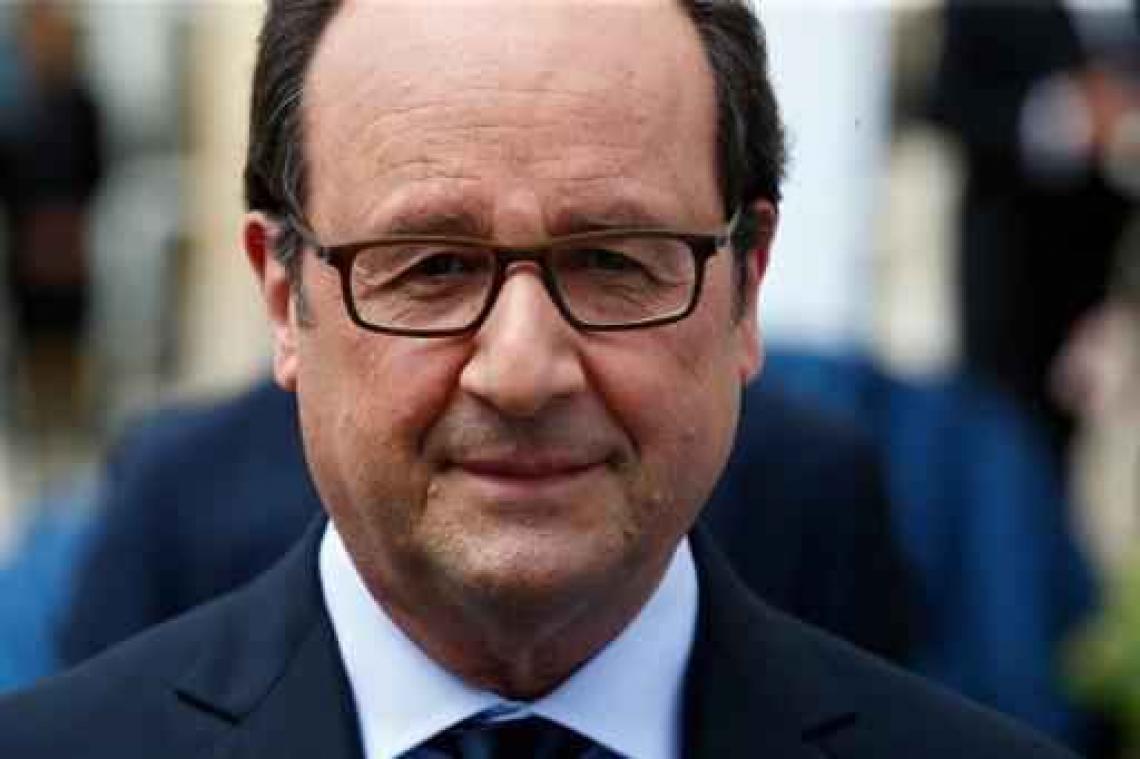 Hollande waarschuwt voor escalatie in Oekraïne