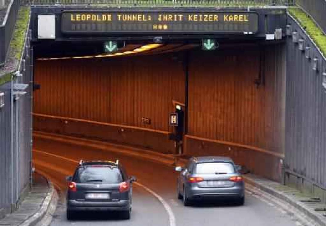 Leopold II-tunnel opnieuw open in beide richtingen na sterke rookontwikkeling
