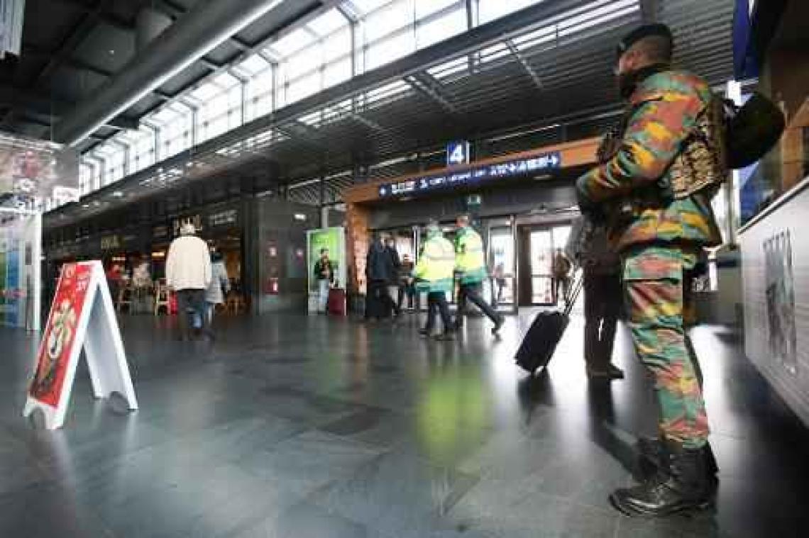 Cameraschild neemt bewaking luchthaven over