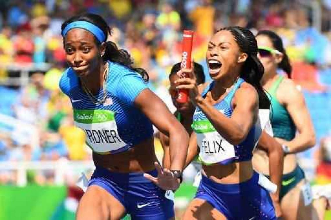 Amerikaanse vrouwen 4x100 meter krijgen re-run na incident bij wissel