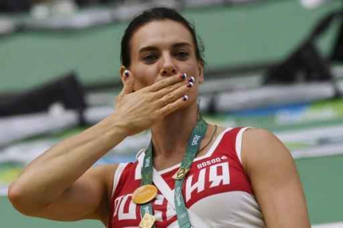 Polsstoklegende Isinbayeva zet punt achter carrière