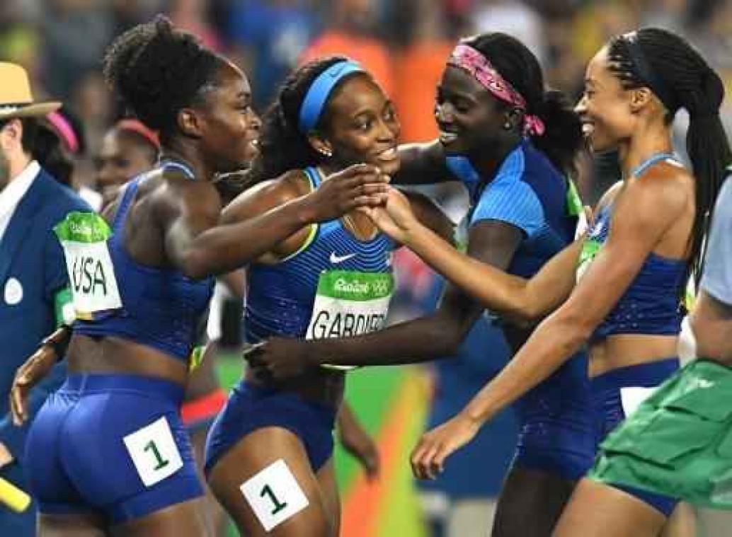 OS 2016 - Verenigde Staten verlengen titel op 4x100m bij de vrouwen