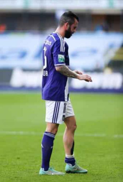 Defour mist behalve Arsenal en mogelijk ook interlands tegen IJsland en Wales