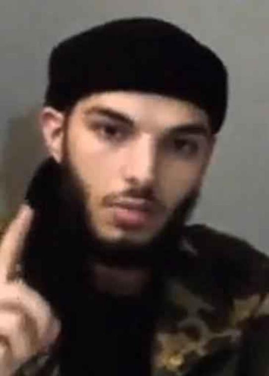 Een van de moordenaars van Franse priester begraven in voorstad Parijs