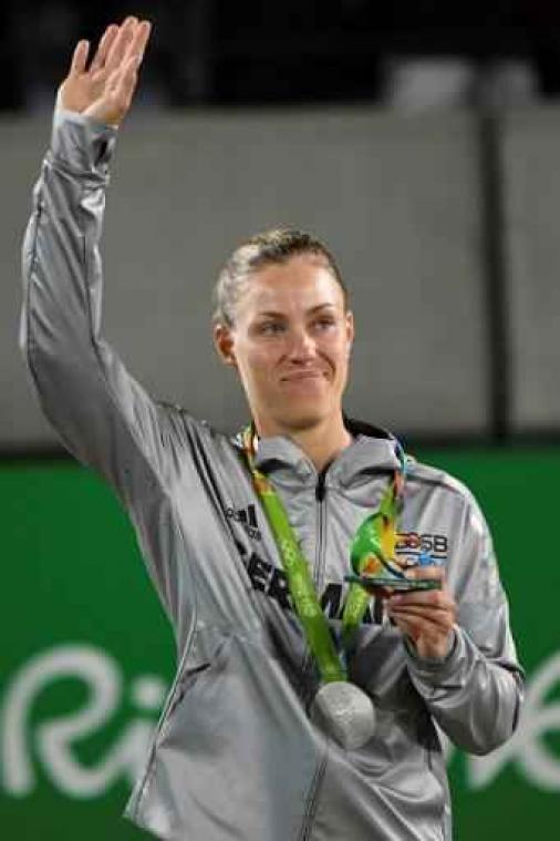 WTA Cincinnati - Kerber laat eerste plaats op wereldranglijst liggen na nederlaag tegen Pliskova