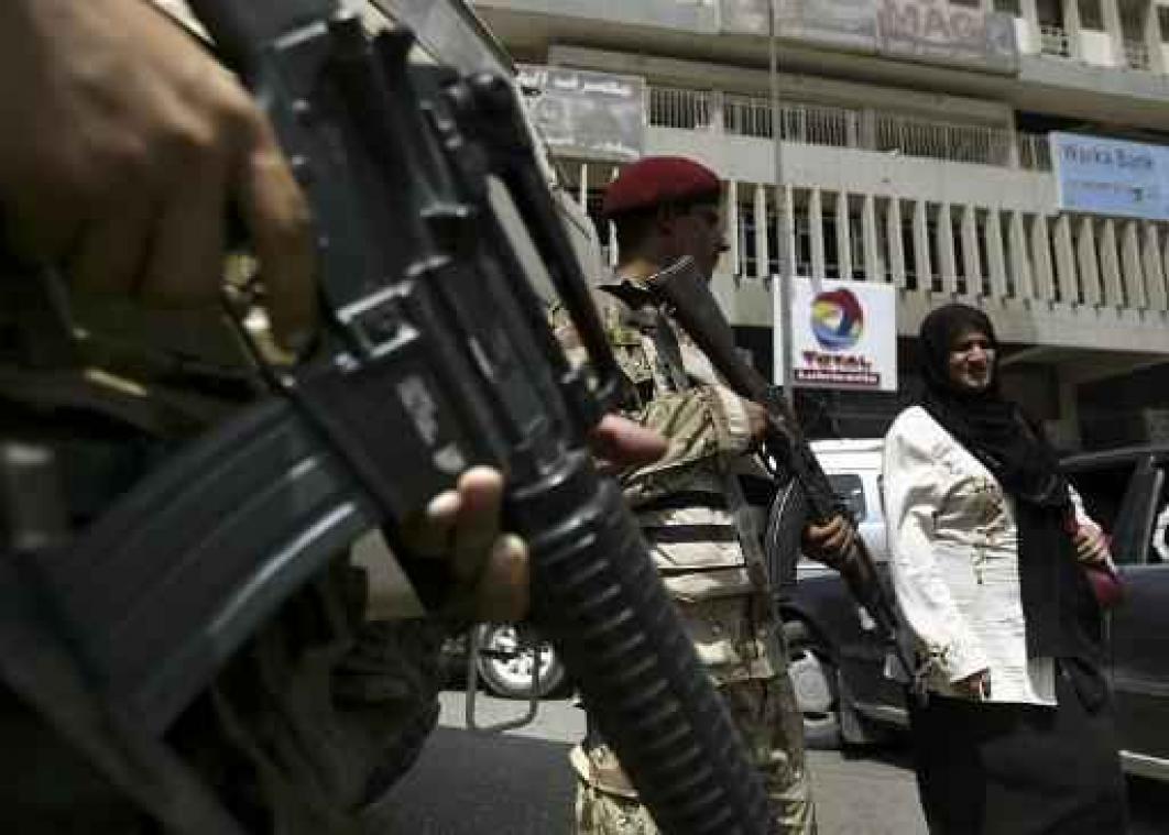 Koerdische politieagenten houden tiener met explosievengordel tegen in Kirkoek