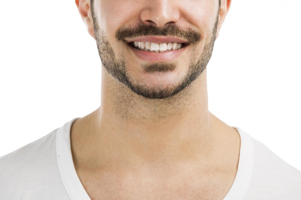 Meer dan de helft van de Belgen vindt baard en snor niet mooi