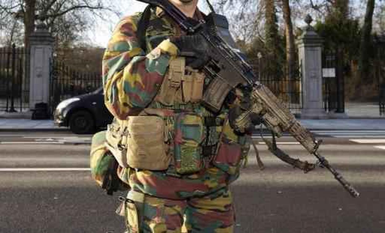 Inzet militairen op straat nog maand verlengd