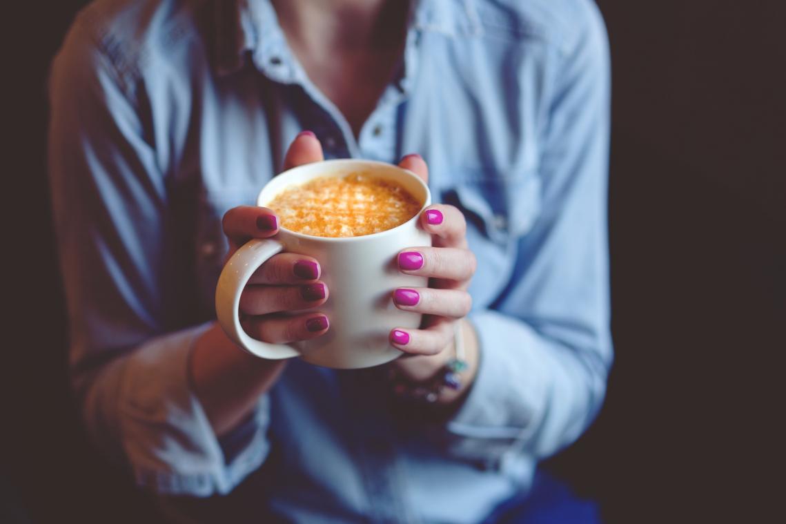 Verslaafd aan koffie? Steek de schuld op je genen