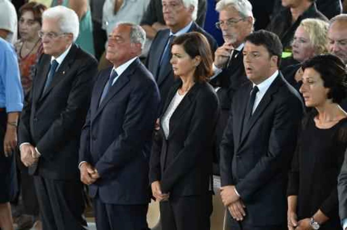 Bisschop spreekt getroffen Italianen moed in