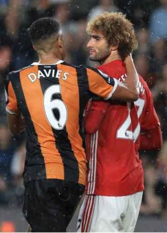 Belgen in het buitenland - Marouane Fellaini loopt rugblessure op