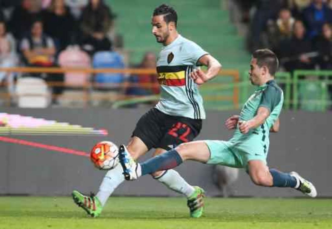 Belgen in het buitenland - Nacer Chadli tekent voor vier jaar bij West Bromwich Albion
