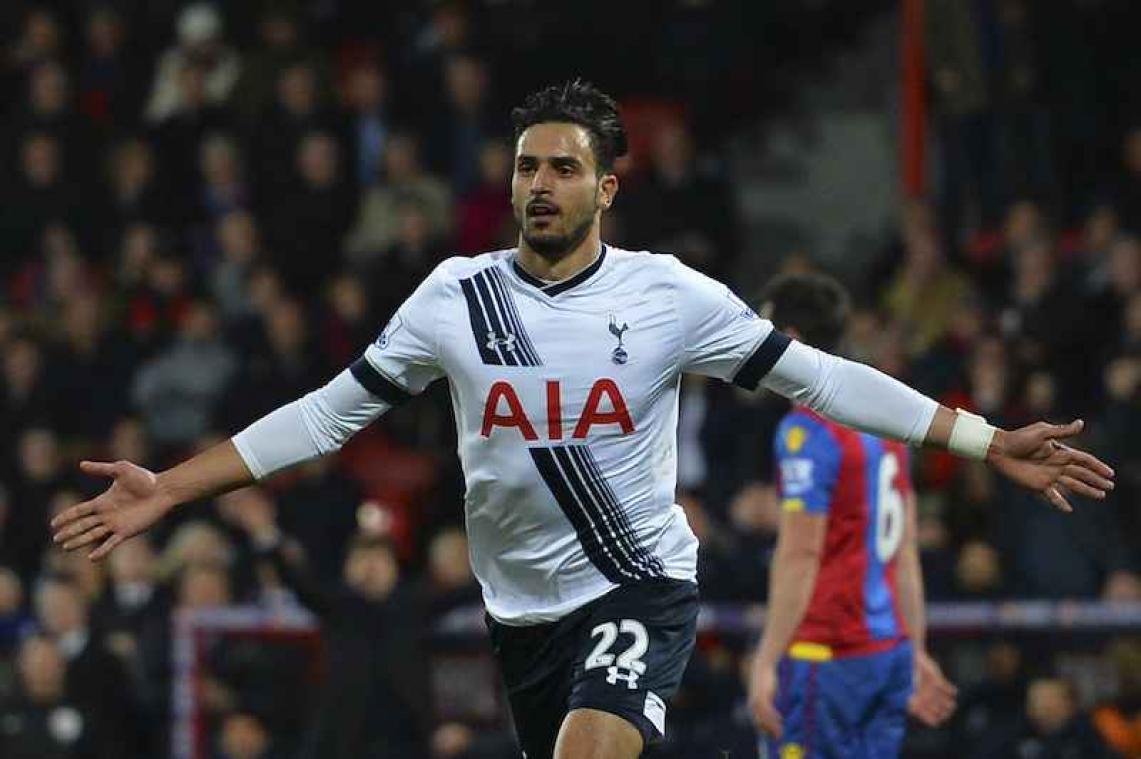 West Brom redt Chadli van Londense bank