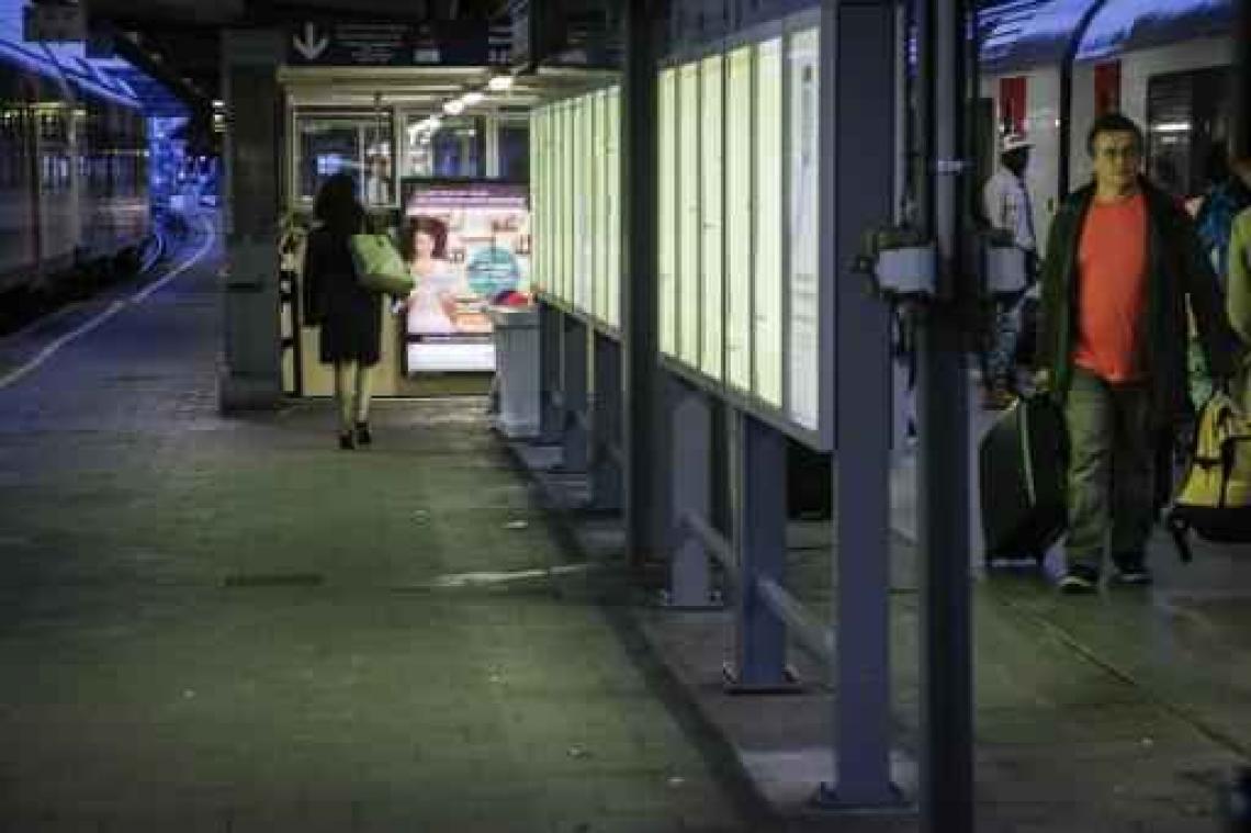 NMBS moet alle reclameborden uit stations weghalen