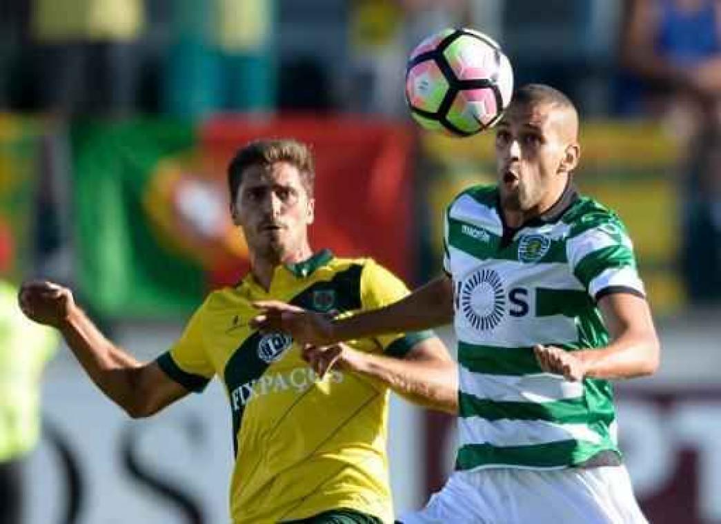 Premier League - Leicester werft Islam Slimani voor 30 miljoen euro aan