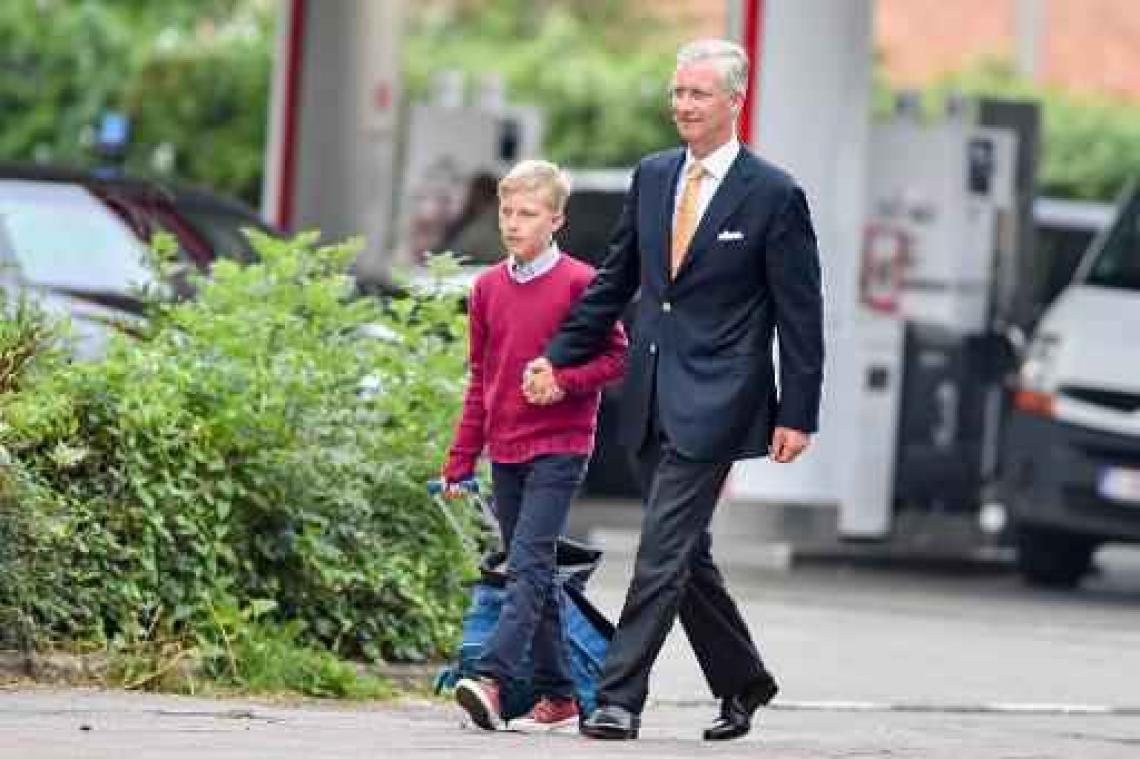 Kinderen van koning Filip en koningin Mathilde beginnen aan nieuwe schooljaar