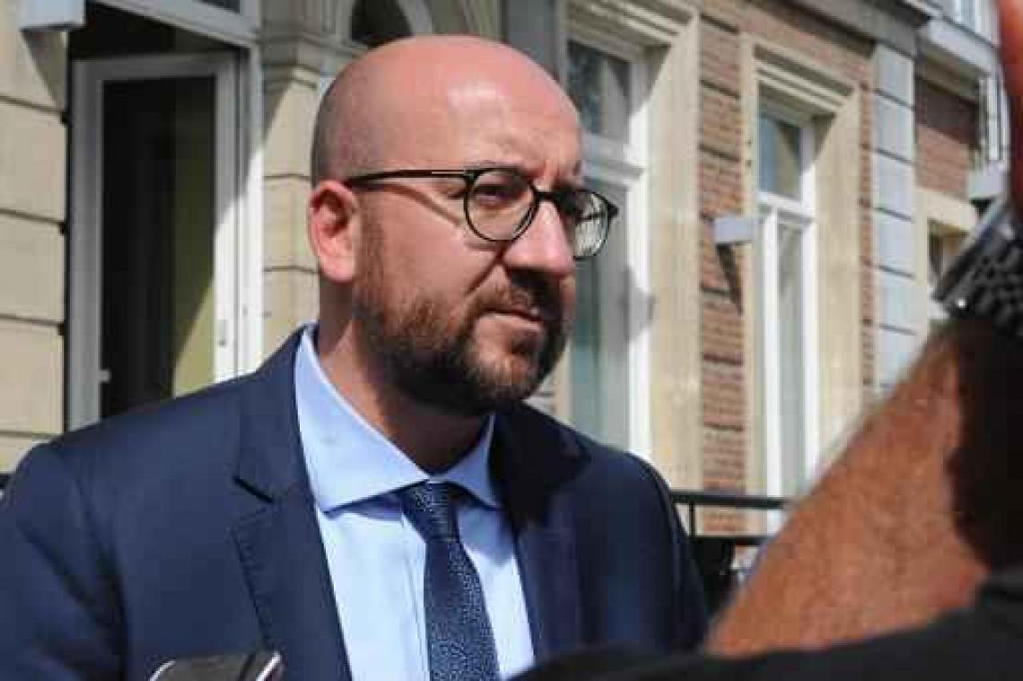 Federale en Waalse regering "zij aan zij" met werknemers Caterpillar en hun families