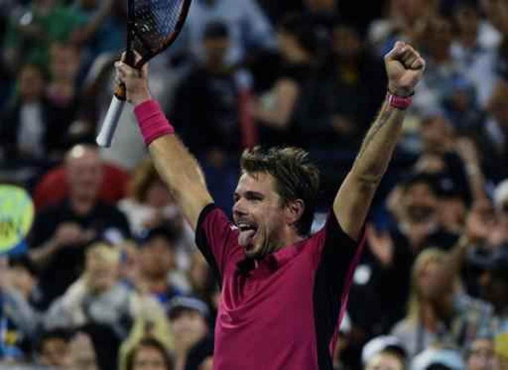 Stan Wawrinka overleeft matchbal in derde ronde US Open