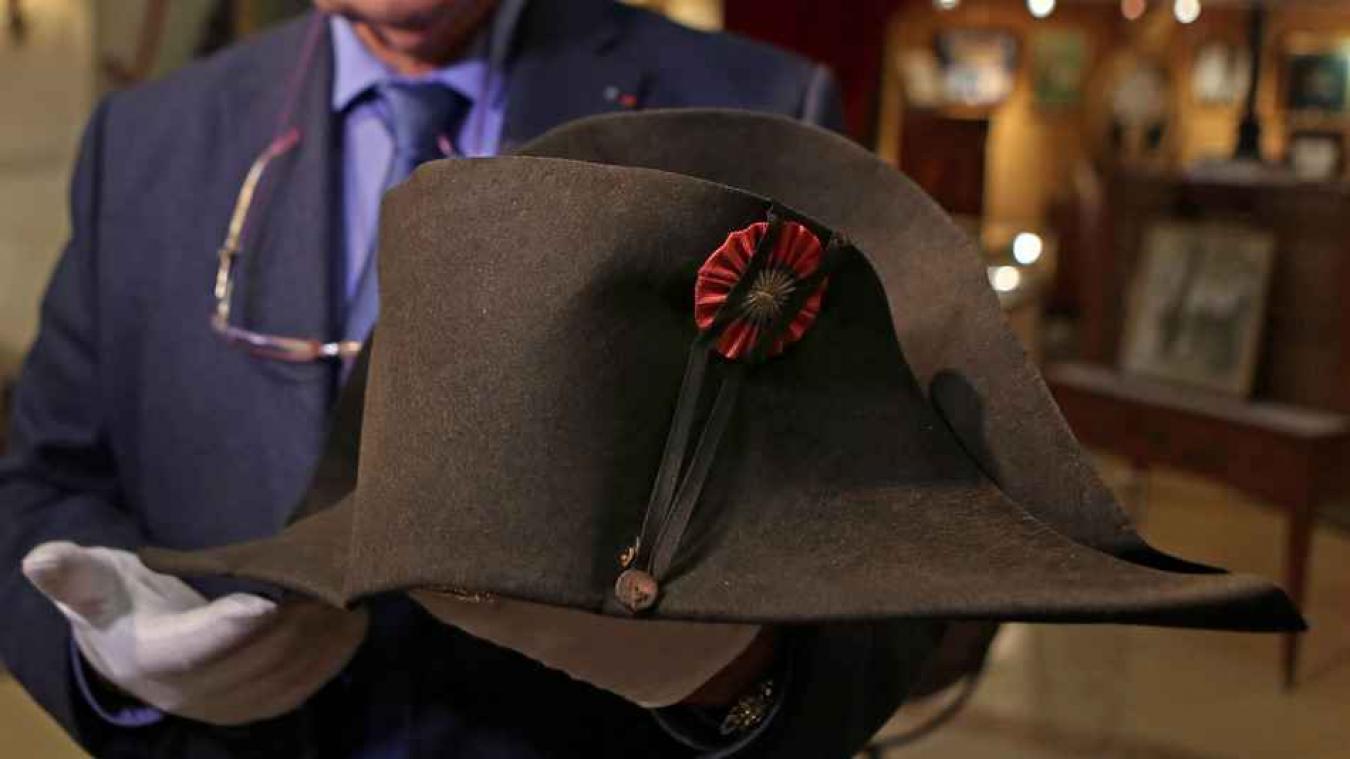Hoed van Napoleon verkocht voor vijf keer de geschatte waarde