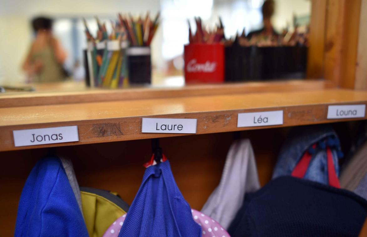 Slimme lerares laat leerlingen fietsen in de klas