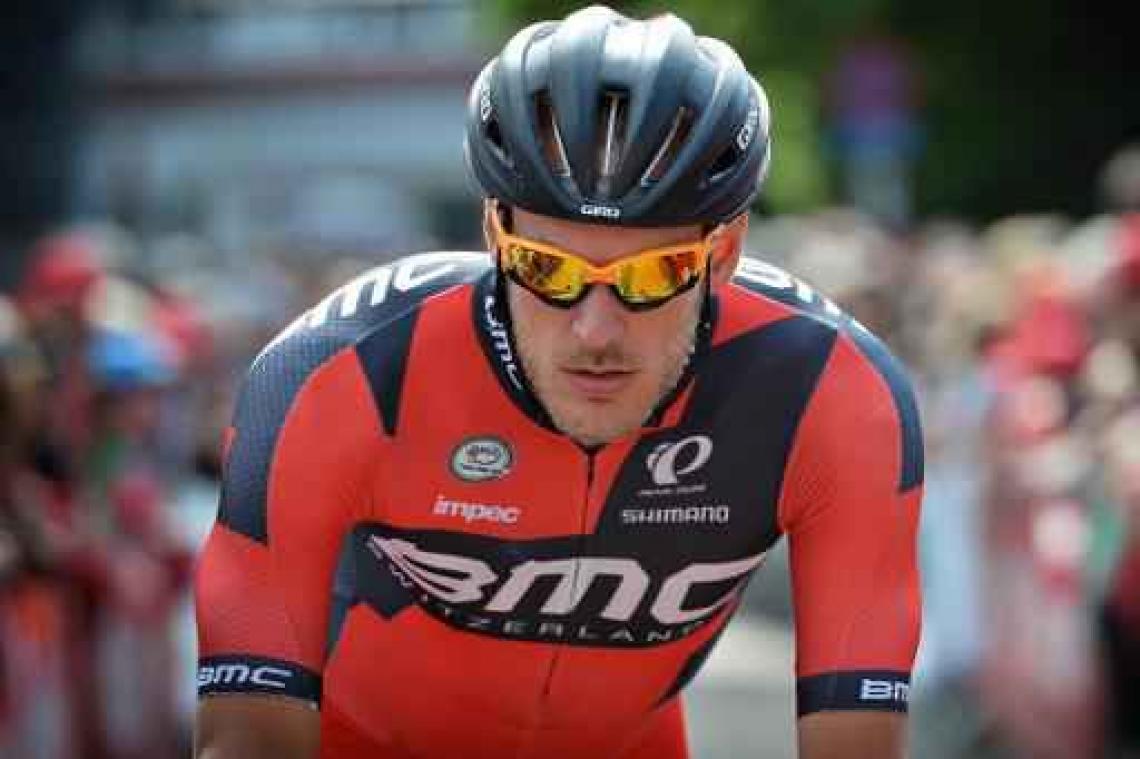 Jempy Drucker sprint naar zege in zestiende rit van de Vuelta