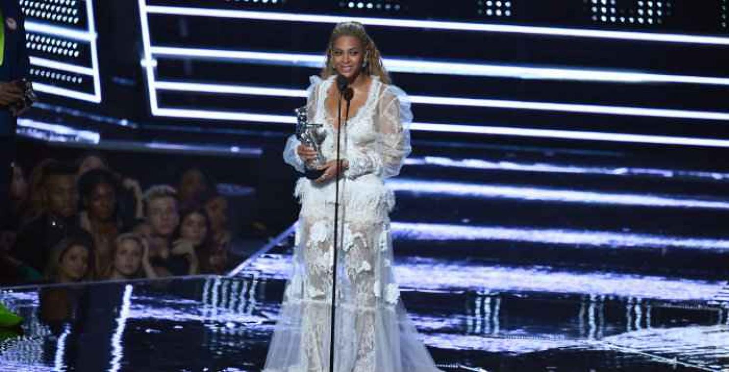 Beyoncé moet concert annuleren door stemproblemen