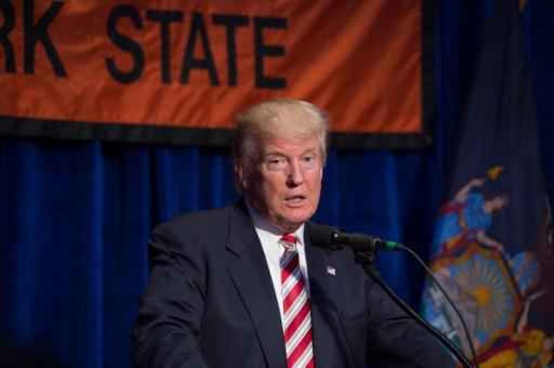 Race Witte Huis - Trump noemt Poetin "meer een leider" dan Obama