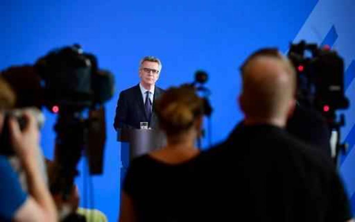 Drie in Duitsland opgepakte IS-aanhangers hadden banden met daders van aanslagen Parijs