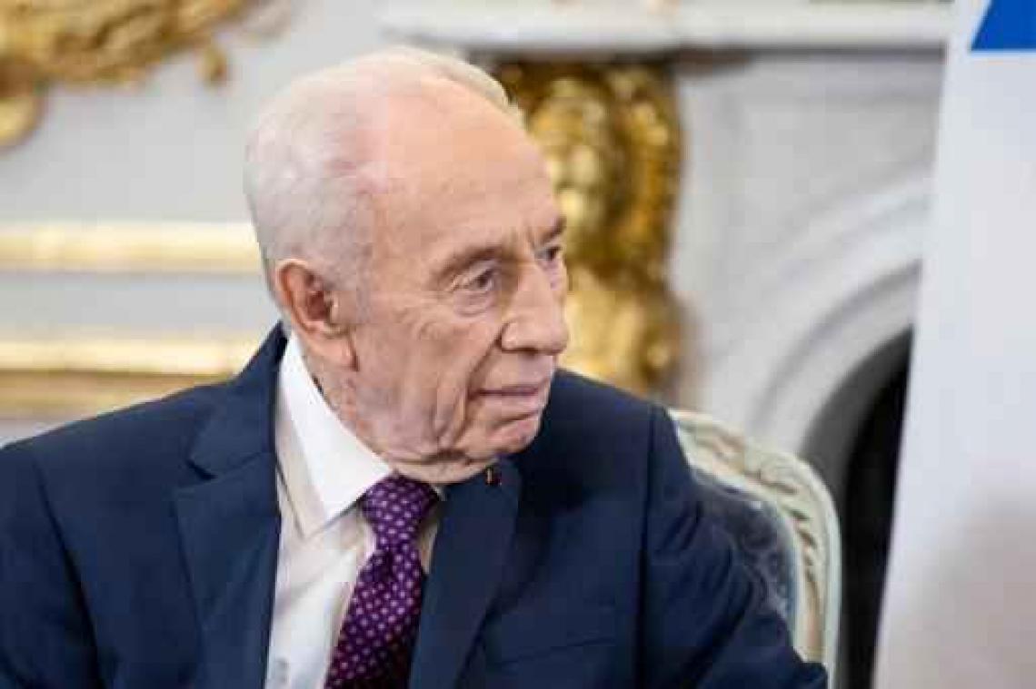 Vroegere Israëlische president Peres in het ziekenhuis na een beroerte