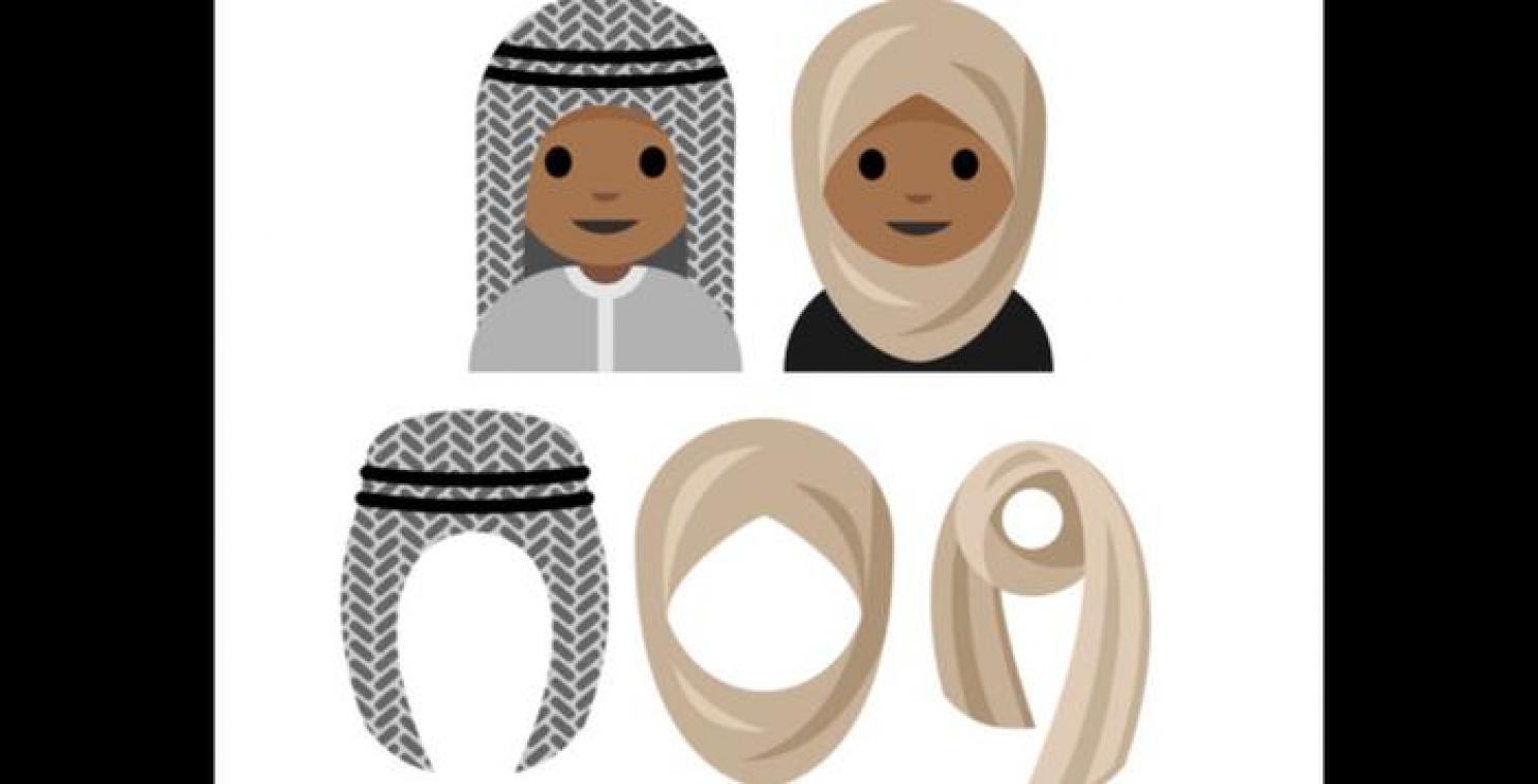 Tienermeisje bedenkt emoticon met hoofddoek