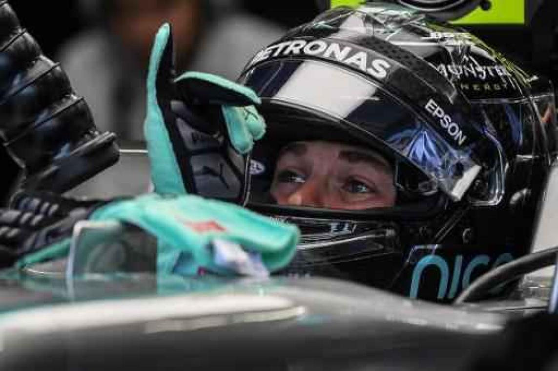 Rosberg pakt de poleposition in Singapore
