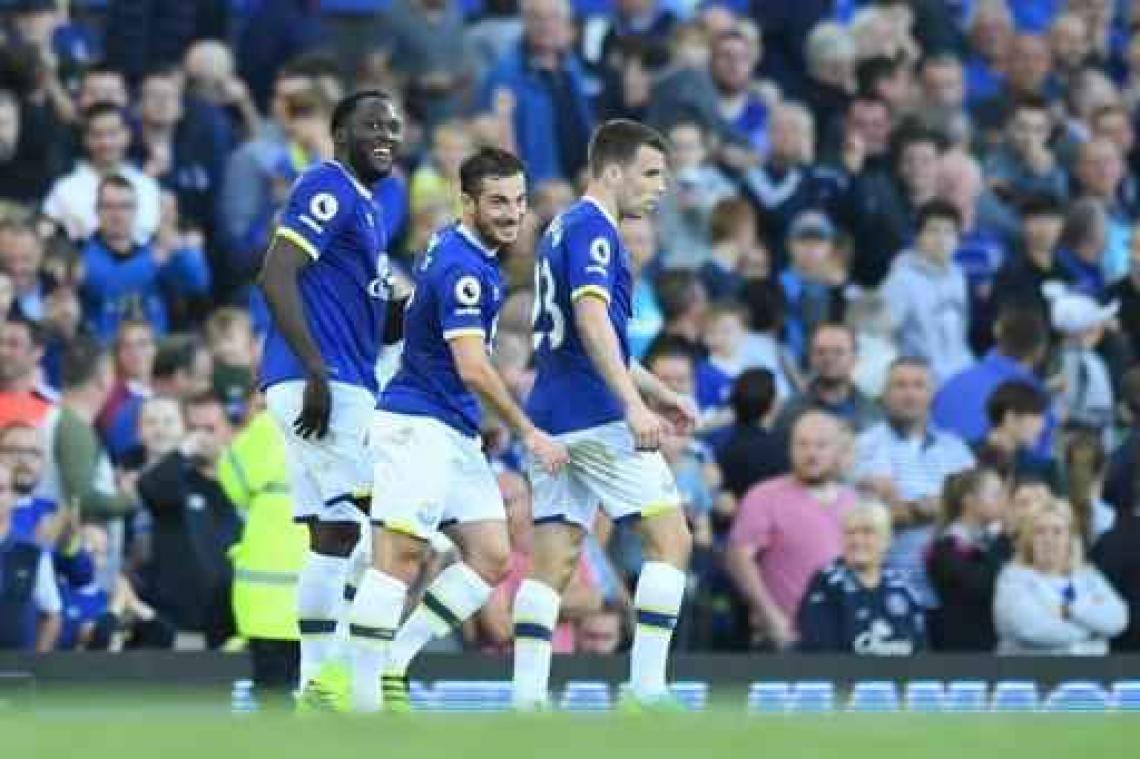 Belgen in het buitenland - Lukaku helpt Everton met goal en assist aan winst