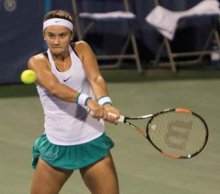 Lauren Davis en Océane Dodin spelen om titel in Québec
