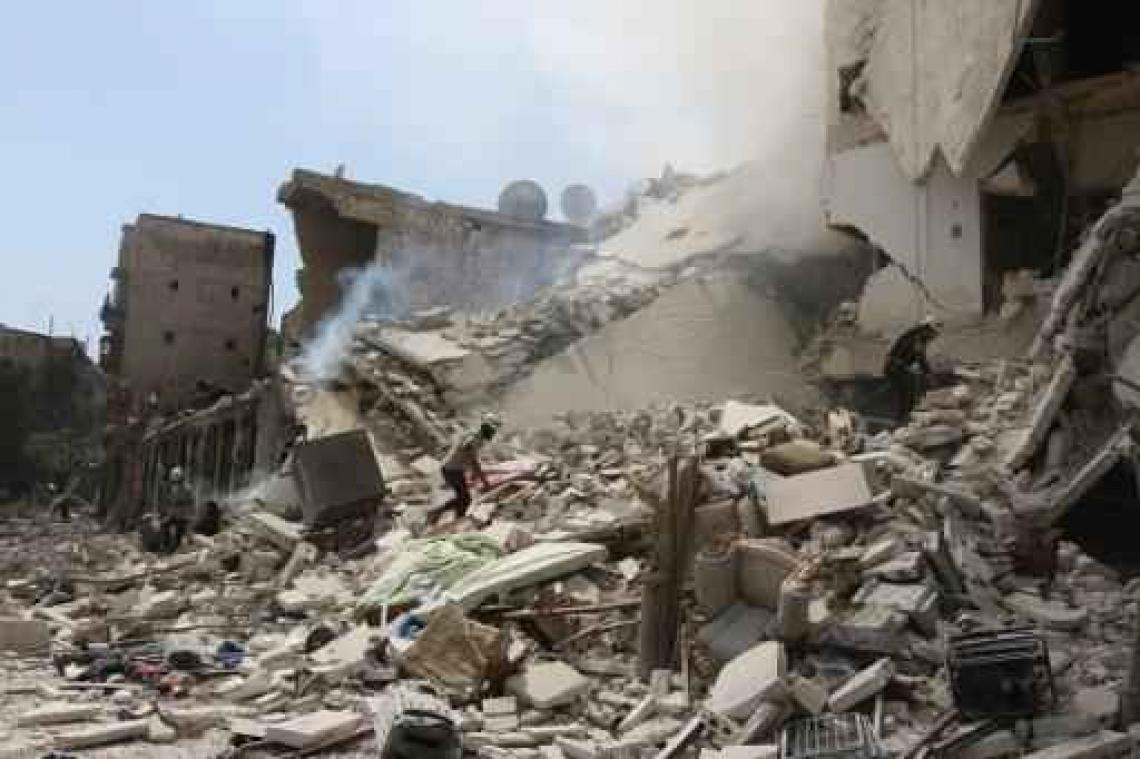 "Eerste luchtraid op Aleppo sinds ingaan van staakt-het-vuren"