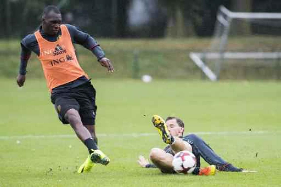 Belgen in het buitenland - Crystal Palace (Benteke) boekt ruime zege