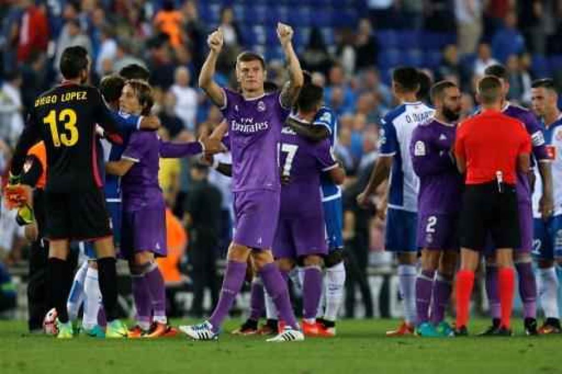 Primera Division - Real Madrid evenaart met zestiende zege op rij record van FC Barcelona